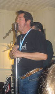 DANIEL alias 'Elvis' - The Best Taxi Driver in town - photo � Betty 2004