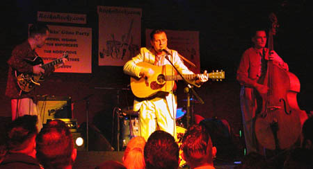 The Rhythm All Stars - 1st Rockin' Gone Party - November 27, 2004 - Lyon (France) - photo � Juan 2004 - clic to enlarge